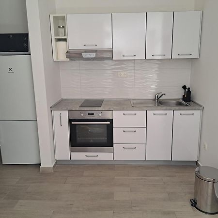 Apartment Charlie Komarna Esterno foto