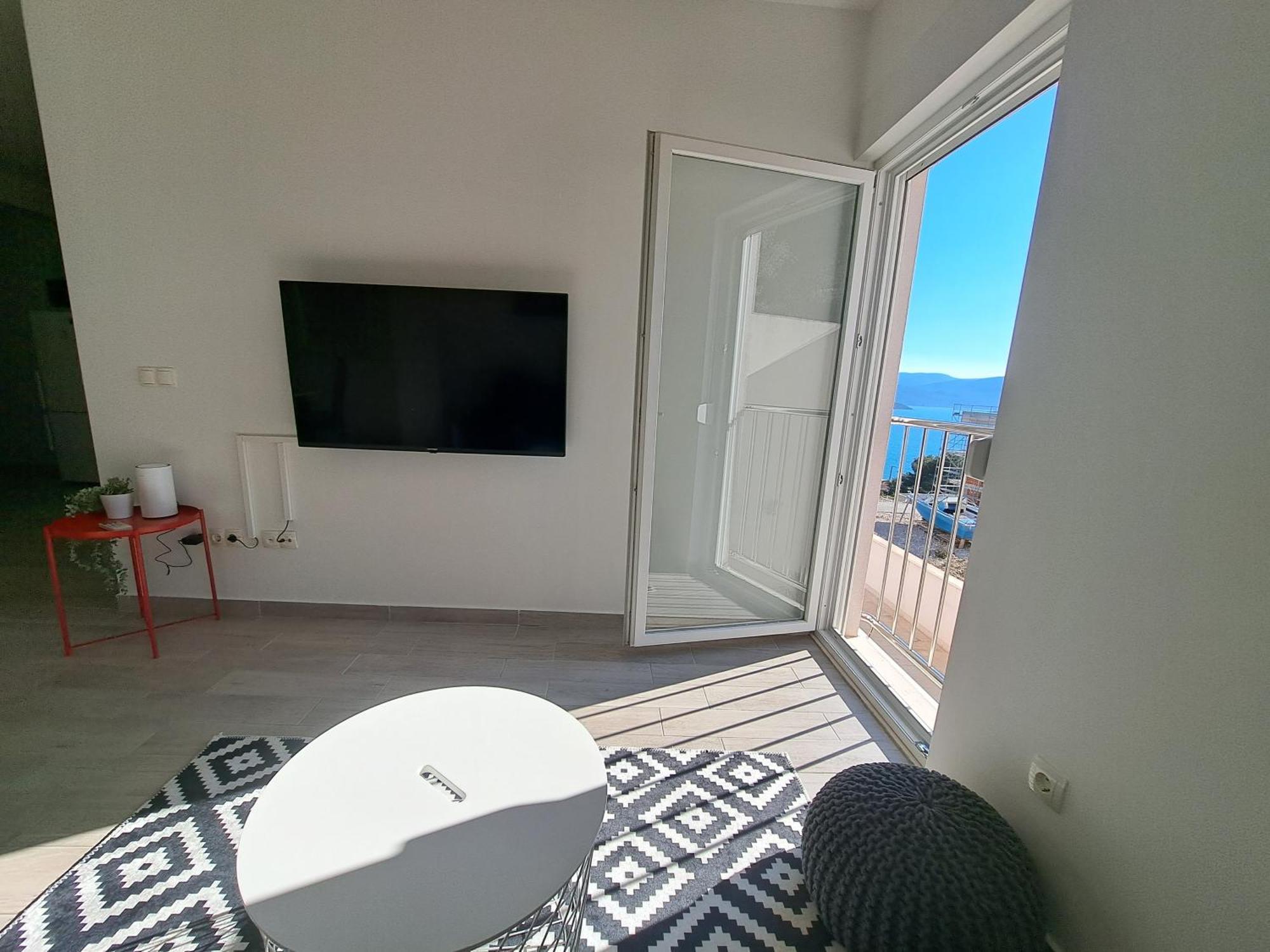 Apartment Charlie Komarna Esterno foto